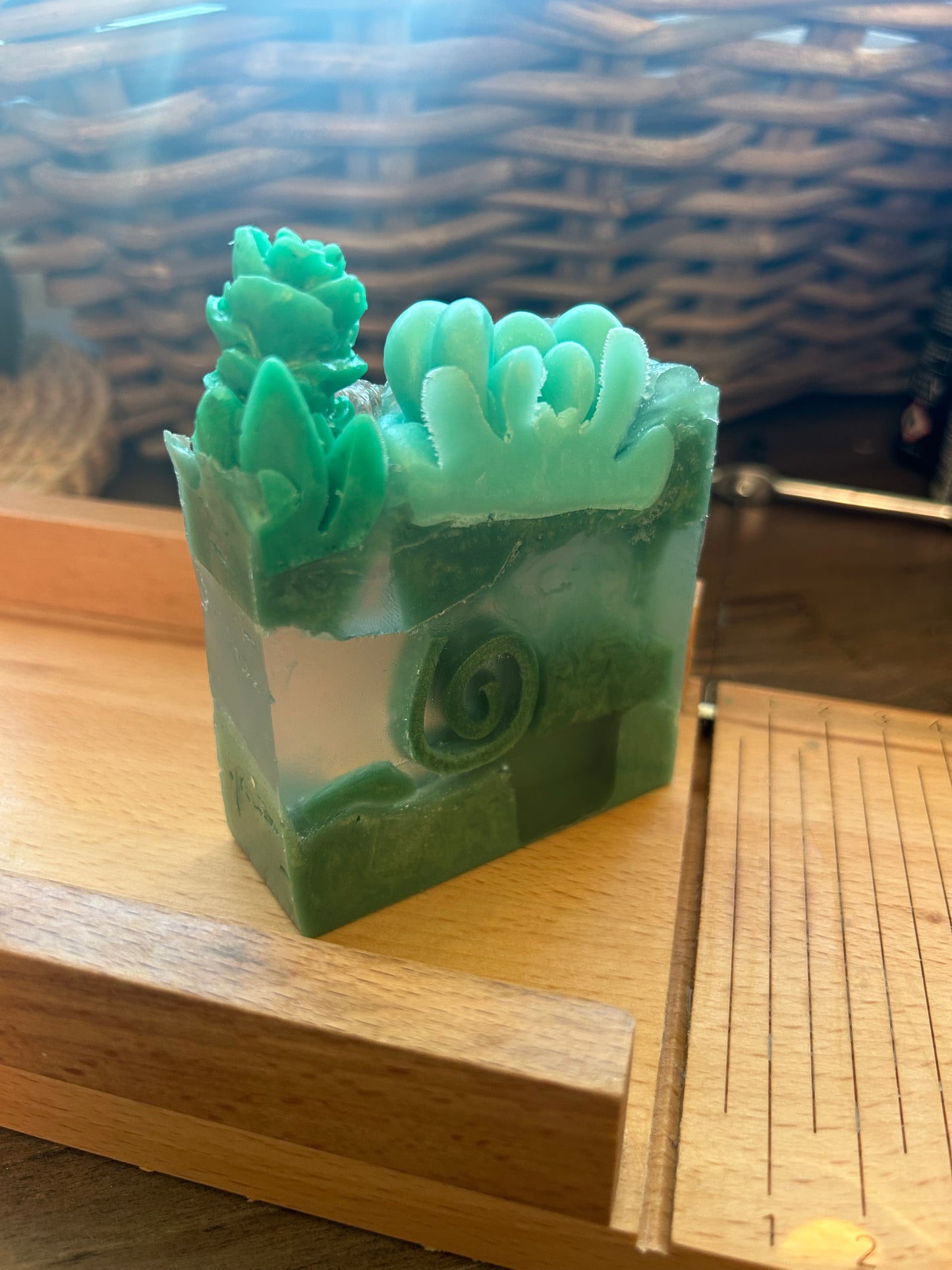 Botanical Tea Tree peppermint linen clean